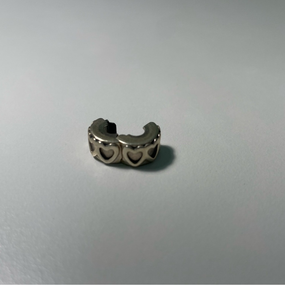 Authentic Pandora Band of Hearts clip charm - 2 available